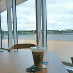 イシヤカフェ - カフェオレ（ICE）Ｓ　320円