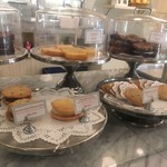 Magnolia Bakery - 