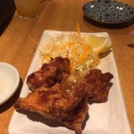 真鯛らーめん まるき - 唐揚げ3つ
      @80円