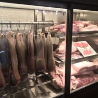 神楽坂焼肉 Kintan - 店頭ディスプレイ