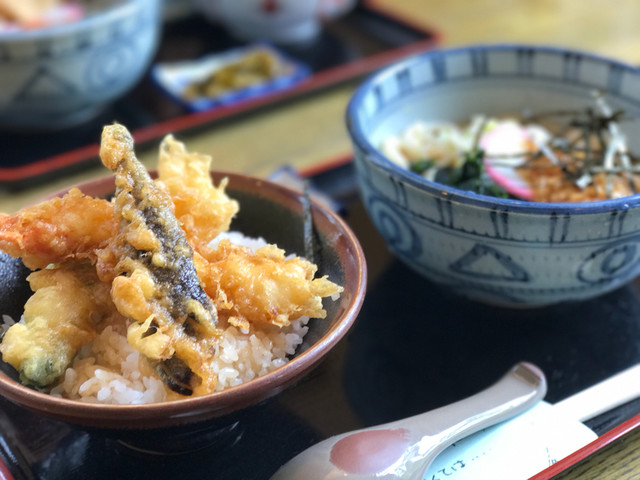 市天丼セット 米沢市中央 うどん市 jin s 超級市場 弐号店