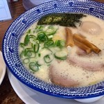 大宮豚骨 一番軒 - 白豚骨ラーメン