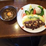 インディ桂木 - スタミナガーリックステーキカリー  大盛  辛口