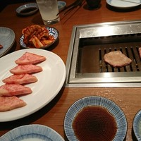 焼肉家 KAZU 神楽坂 - 