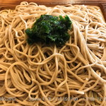 ざるそばの海苔は生岩海苔です♪