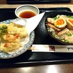 Amagiri - チャーシュー丼660円。
                      天ぷら盛り合わせ590円。