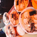 玉龍 - 圧巻のラーメンどんぶり