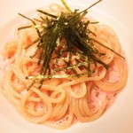 アカリ バル - ランチメニュー:パスタ(B)「小貝柱のたらこクリームパスタ」