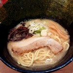 豚骨ラーメン ぜろや - 