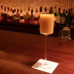 バー ル・サロン - マンゴーのカクテル