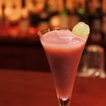 バー ル・サロン - マスカットのカクテル？