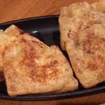 炭火串焼 初代バッジョ - チーズ入りお揚げ