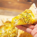 【A】PIZZA - じゃがマヨ(ホワイト)