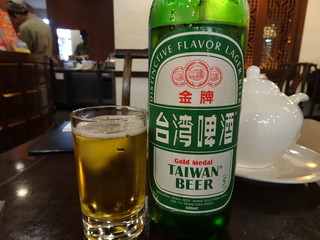 點水樓 - 台湾ビール(120元)