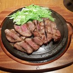 牛たんITADORI軽井沢 - 厚切り牛タンと熟成牛タン