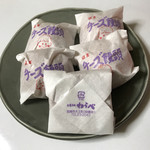 菓子処　わらべ - チーズ饅頭 １個＝１３０円
