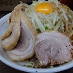 ラーメン二郎 横浜関内店