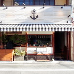 チンクエ イカリヤ - お店の前面（2017年7月）