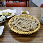 ざるそば以外はサービス