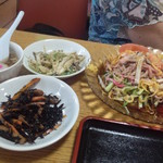 昇龍 - 冷し中華とお惣菜2品