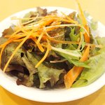 レストラン キヅカ - 銘柄豚ロース肉グリル 1080円 のサラダ