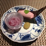 座屋 - デザート（葡萄づくし：自家製アイス、葛きり、巨峰）