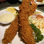 レストラン三澤亭 - 2017.8.15  特・エビフライ☆  30cmくらいあると思う(笑)