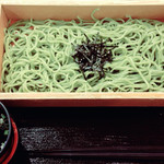 かげ山 セカンド - 茶そば(¥500)蕎麦の香りもお茶の香りもしない。そば風の柔らか麺