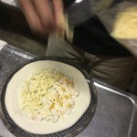 ピッザピッザピッザ - ガーリックチーズとポテサラコーン　生