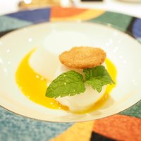 レストラン アラジン - ランチコース 5940円 のココナッツのブランマンジェ、ライチ風味シャーベット
