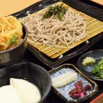 清修庵 - ミニ桜海老かき揚げ丼とざるそばセット