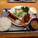 給食当番 - 日替わりランチ