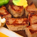 料亭 天王殿 - 牛肉の陶板焼き