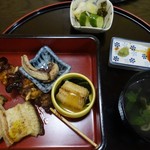 Sumida - うな重(特上)おしんこ、肝吸い付き　3,800円