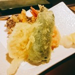 味季 和遊 - 沖縄もずくと海老の寄せ揚げ