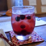 灯 - ブルーベリー酒ソーダ割り