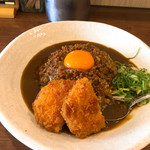 元祖台湾カレー - コロッケ台湾カレー＊彩りが、キレイね♪