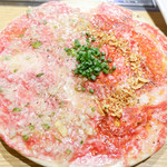 神楽坂焼肉 Kintan - 日本一のサーロイン・ユッケ ハーフ＆ハーフ