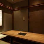 [Semi-private room] Horigotatsu-style raised seating