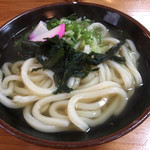 手打ちうどん つるや - かけうどんは¥220ですよ、安定の美味さ。
