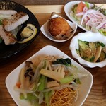 ナチュラルカフェ 四つ葉のクローバー - 