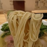 自家製麺 うろた - 麺。リフト(^-^)/
      