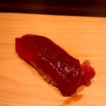 鮨 和さび - クロマグロ漬け
