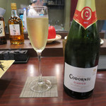 名古屋コーチン 堀江 - コドーニュ クラシコ・セコ　スペイン　グラス