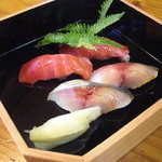 陸女鮨 - 塩竃ひがしもの中トロと金華さば。