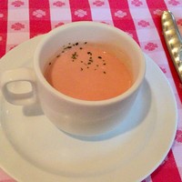 グランド・セントラル・オイスターバー&レストラン 品川店 - この日はトマトの冷製クラムチャウダー
