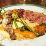 プールトワ - ランチコース 1820円 の希少部位、牛イチボ肉のステーキ