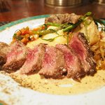 プールトワ - ランチコース 1820円 の希少部位、牛イチボ肉のステーキ