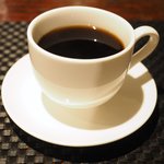 プールトワ - ランチコース 1820円 のコーヒー