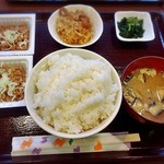 納豆工房せんだい屋 - 納豆食べ放題定食７９０円（ごはん大盛り）